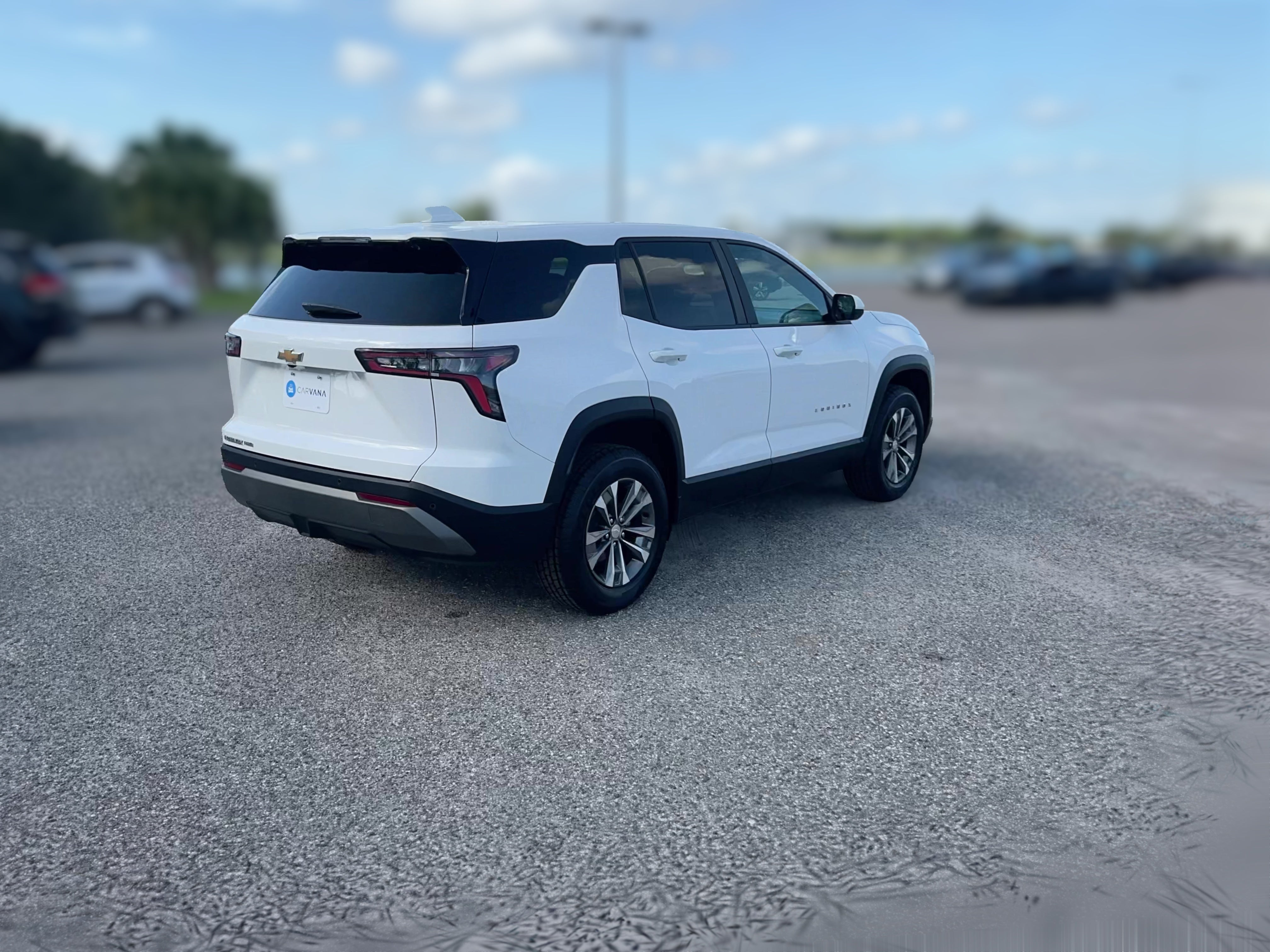 2025 Chevrolet Equinox LT - Photo 29