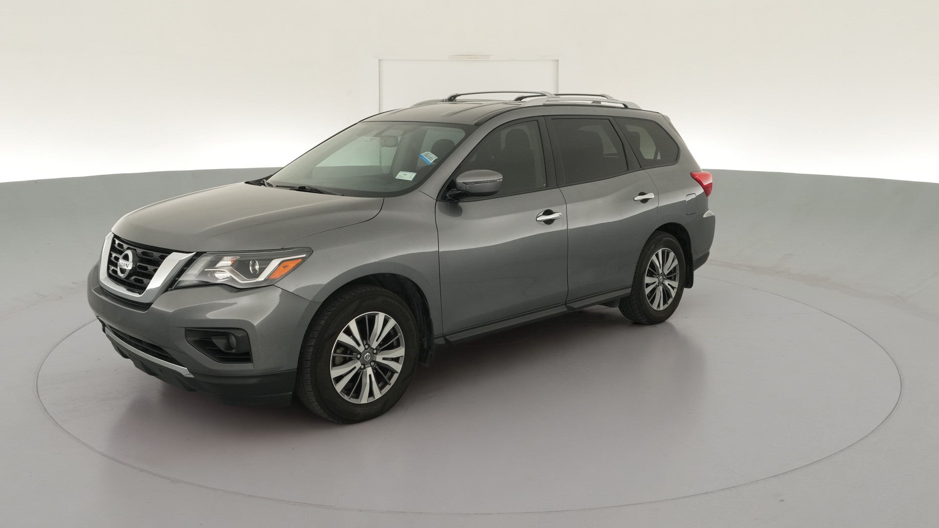 2020 Nissan Pathfinder vehicle photo