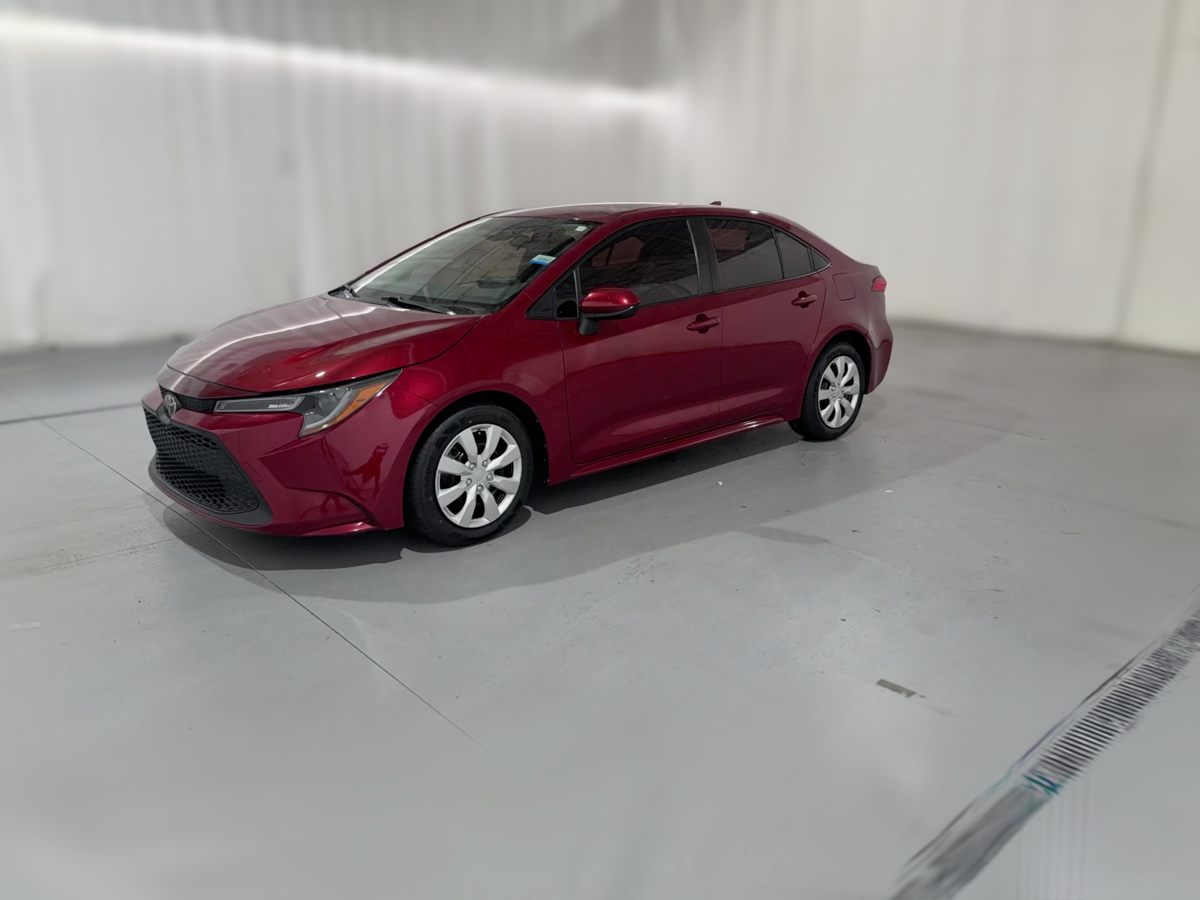 2022 Toyota Corolla LE - Photo 23