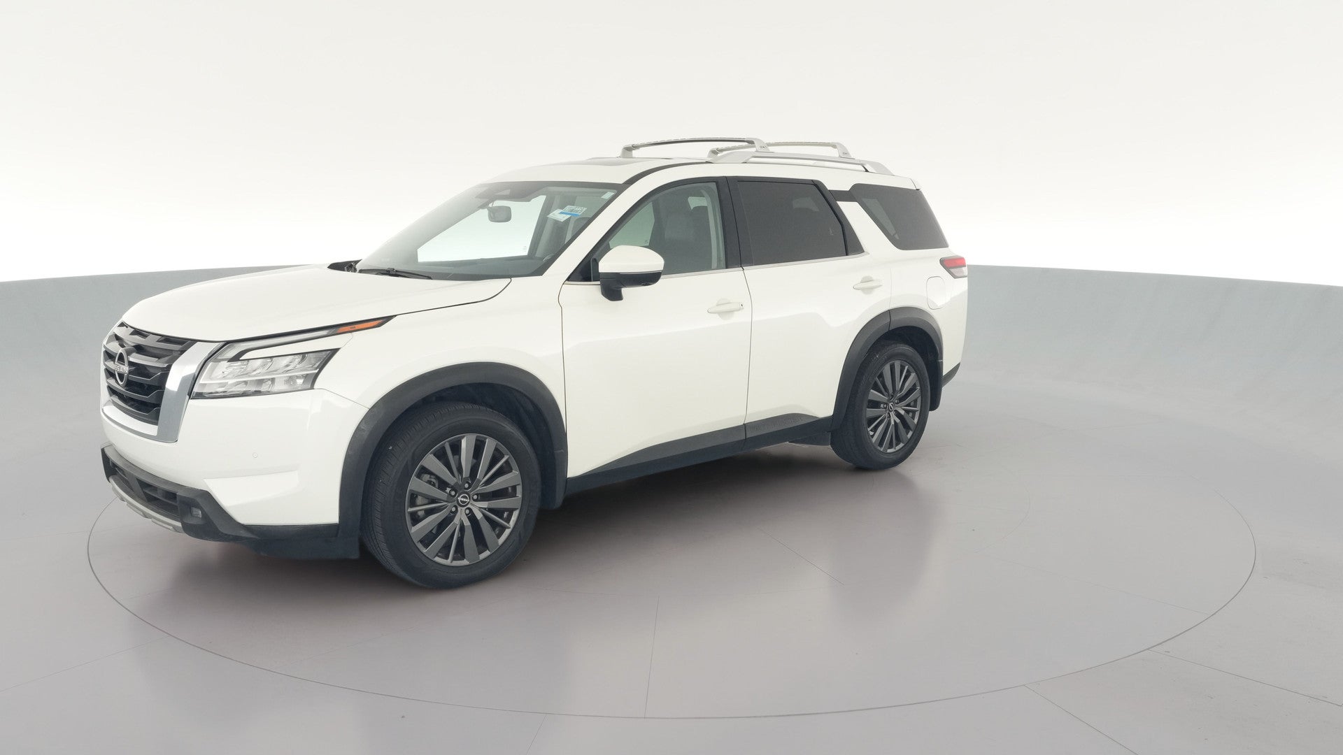 2022 Nissan Pathfinder vehicle photo