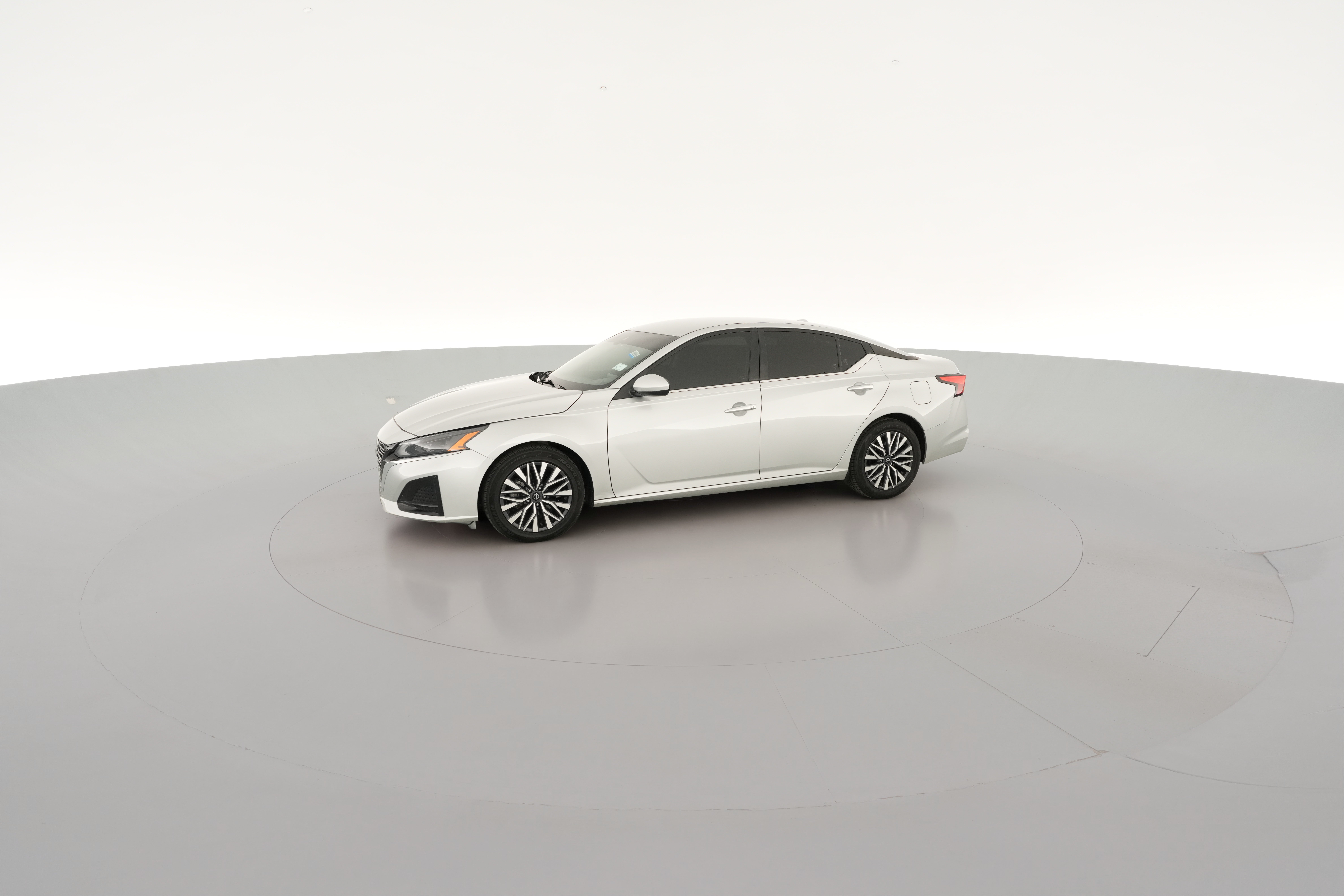 2023 Nissan Altima SV - Photo 23