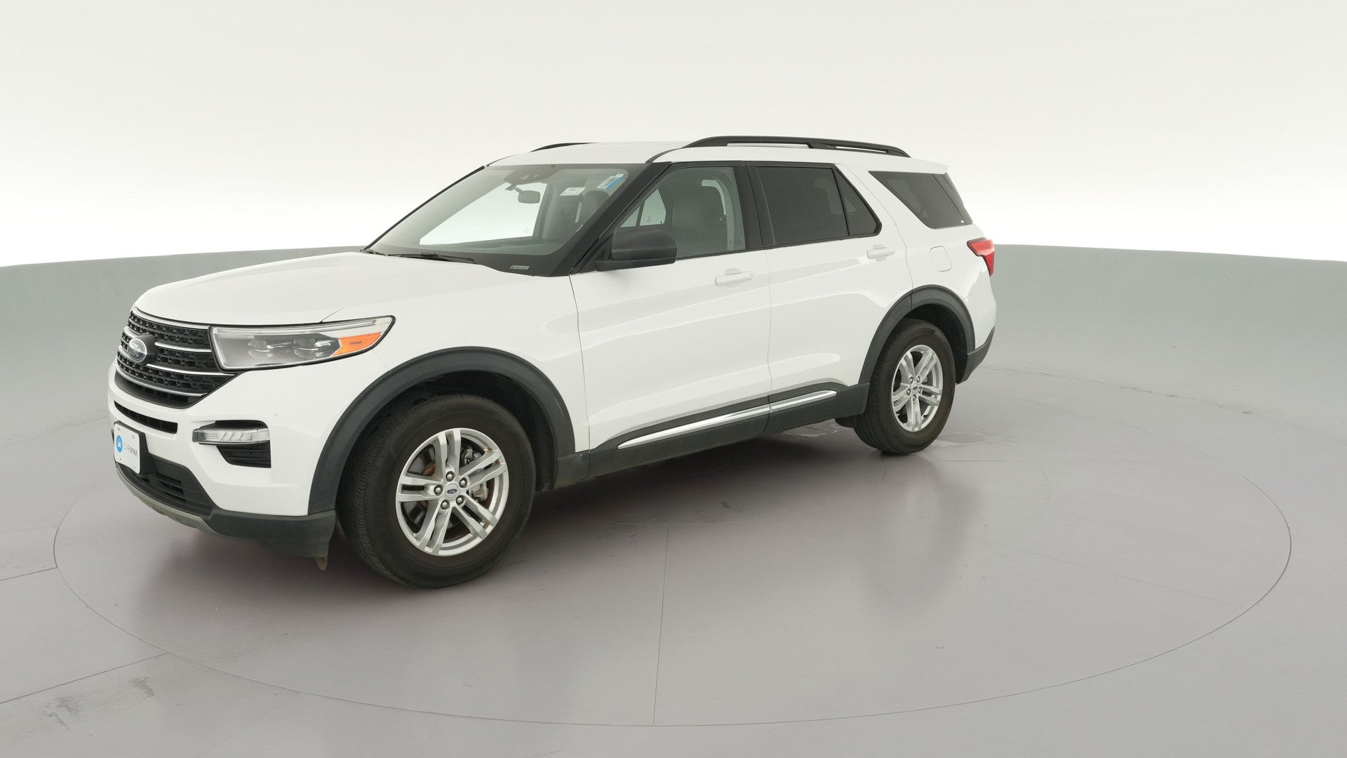 2023 Ford Explorer vehicle photo