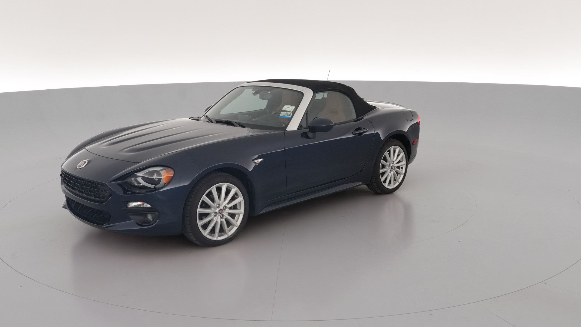 2018 FIAT 124 Spider vehicle photo