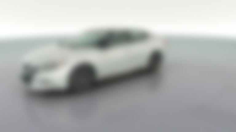 2017 Nissan Maxima vehicle photo