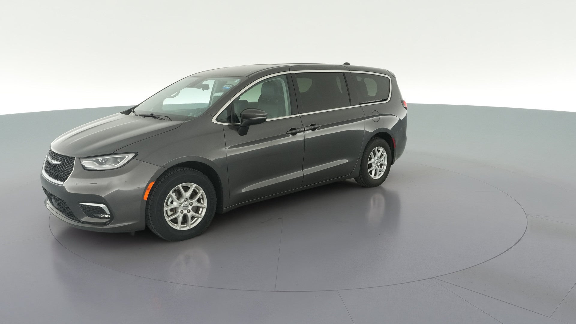 2023 Chrysler Pacifica vehicle photo