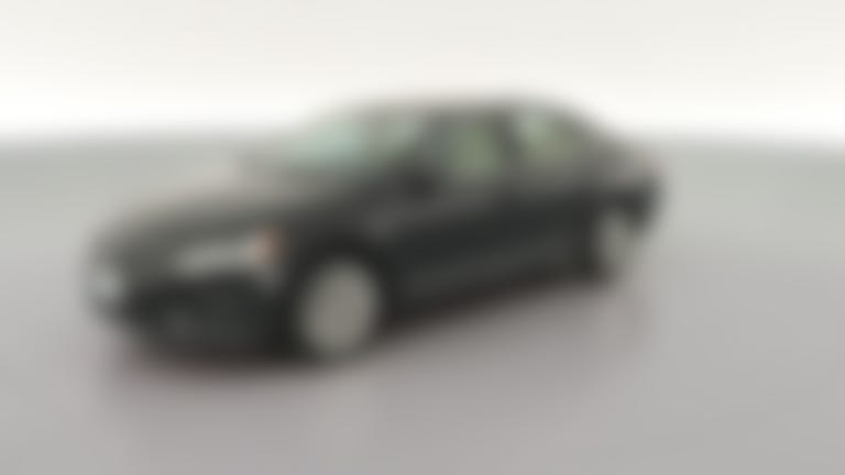 2017 Volkswagen Passat vehicle photo