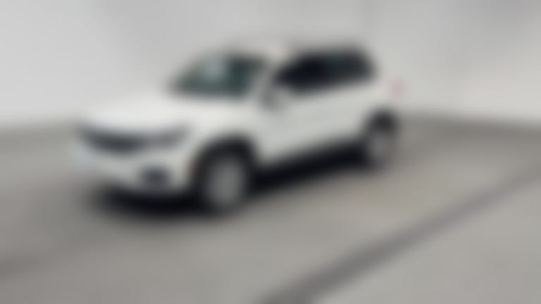 2017 Volkswagen Tiguan vehicle photo
