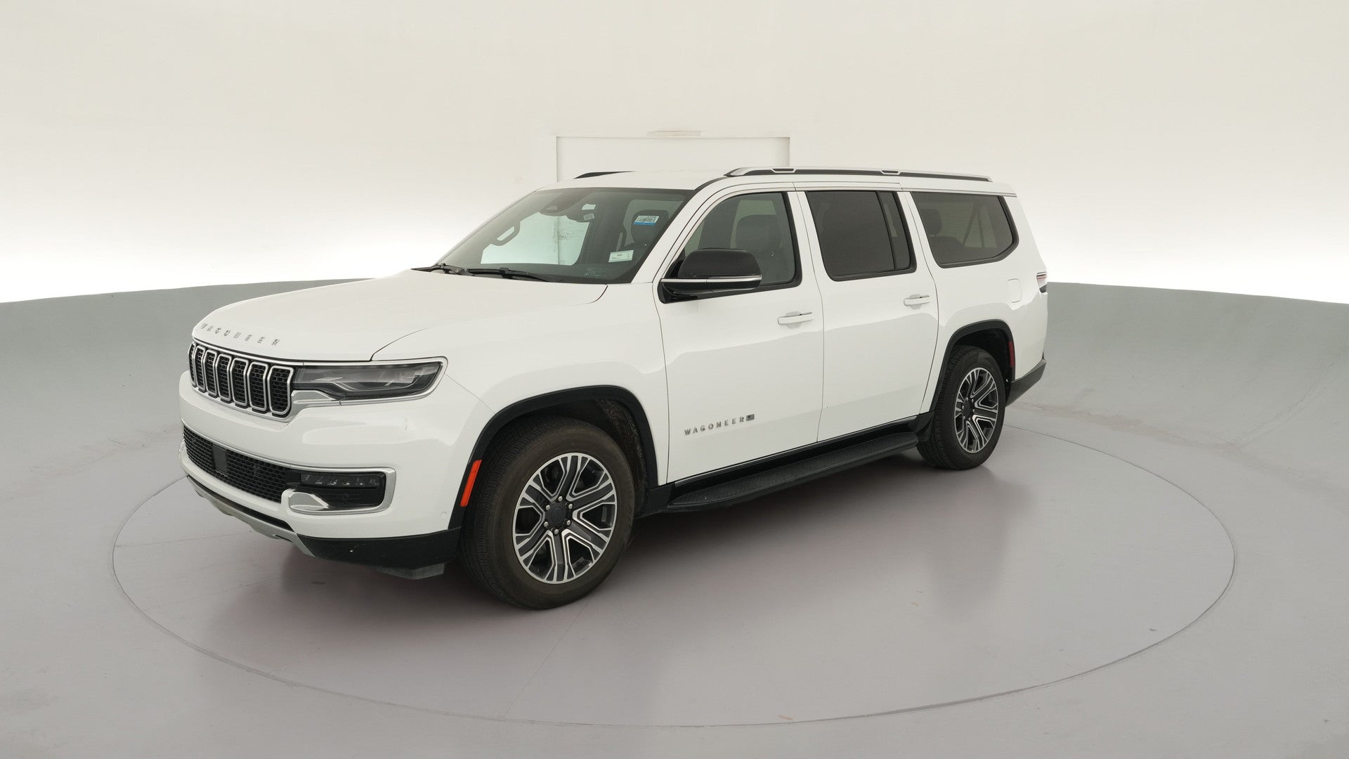 2023 Jeep Wagoneer L vehicle photo