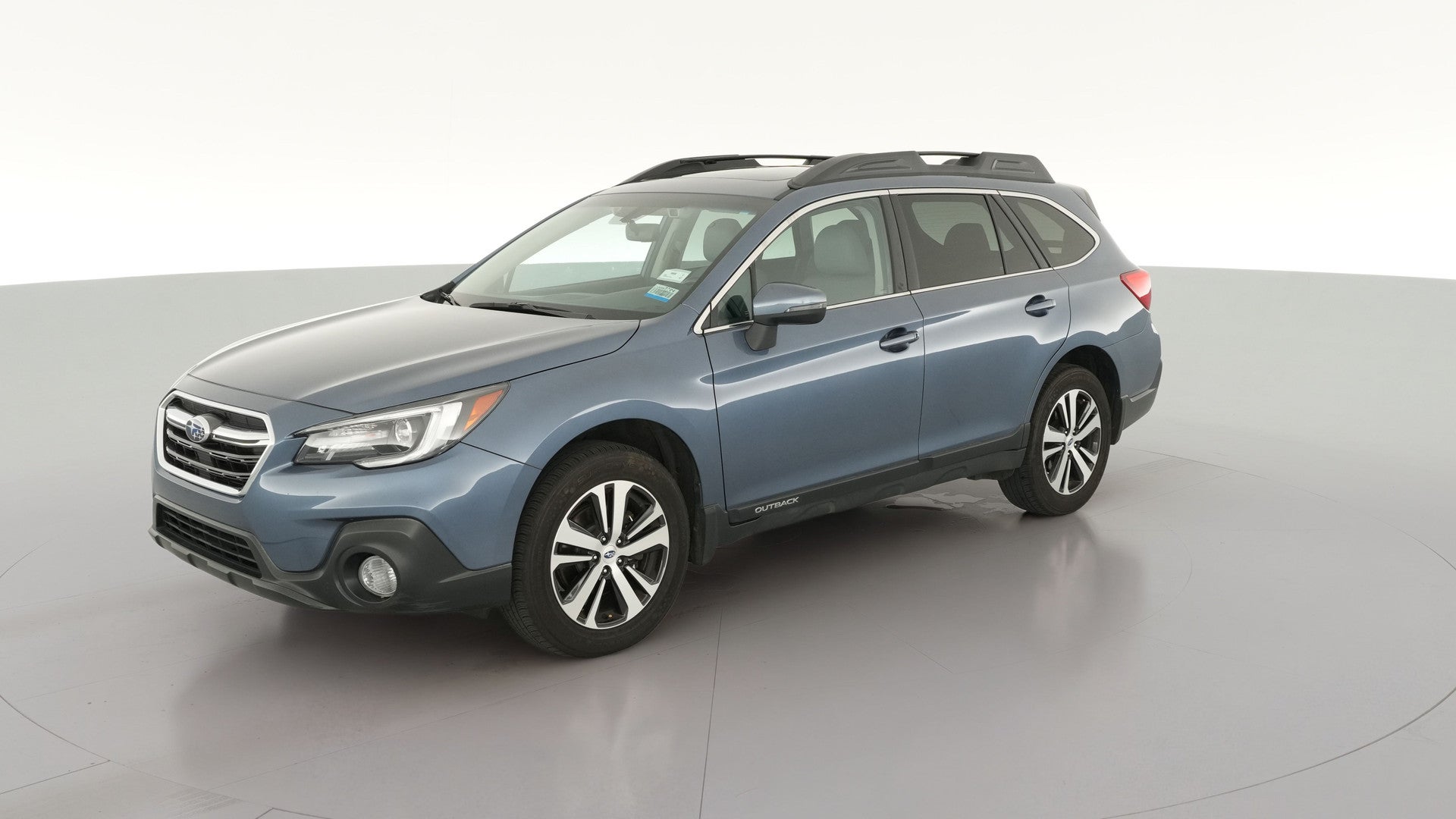 2018 Subaru Outback vehicle photo