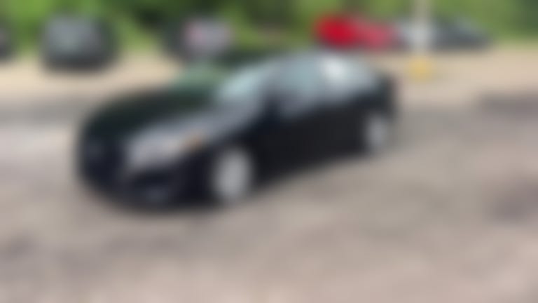 2025 Nissan Sentra vehicle photo