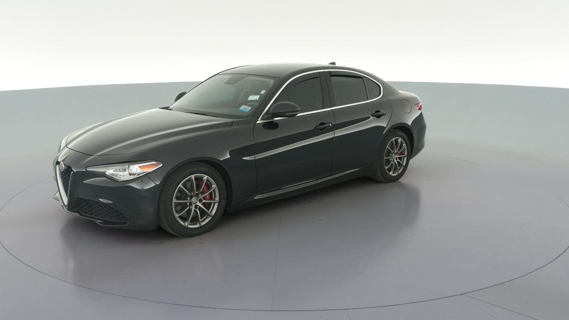 2019 Alfa Romeo Giulia vehicle photo