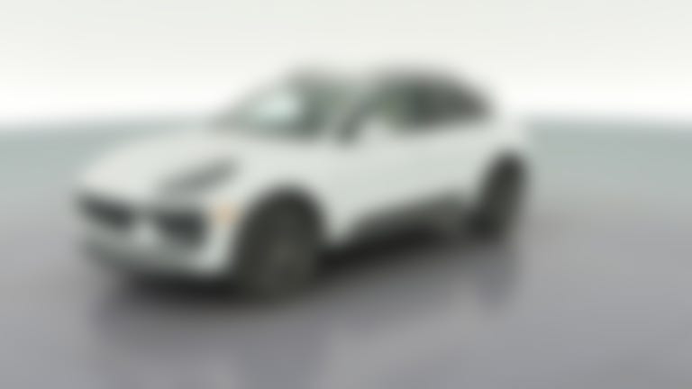 2023 Porsche Macan vehicle photo