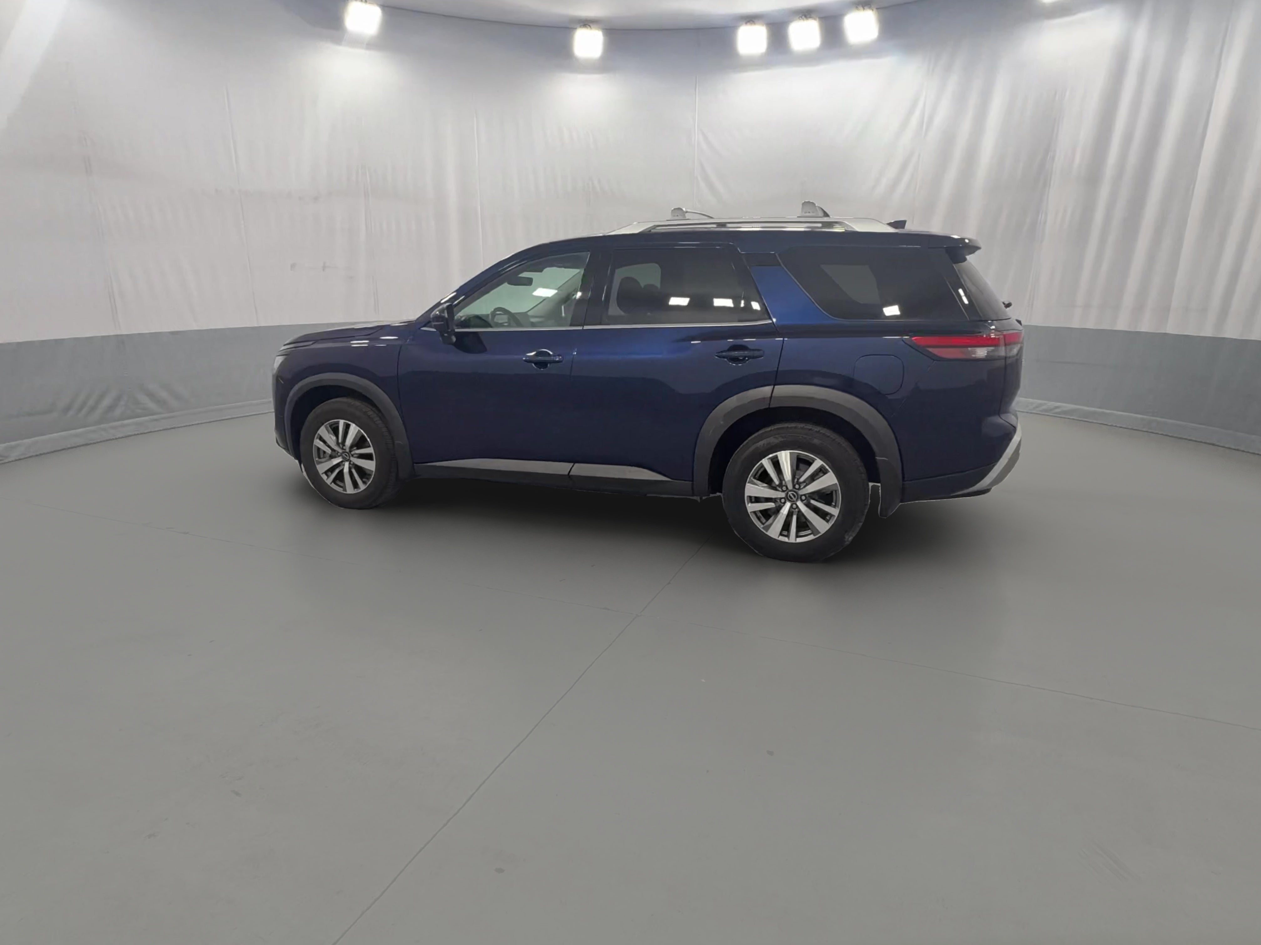 2023 Nissan Pathfinder SL - Photo 35