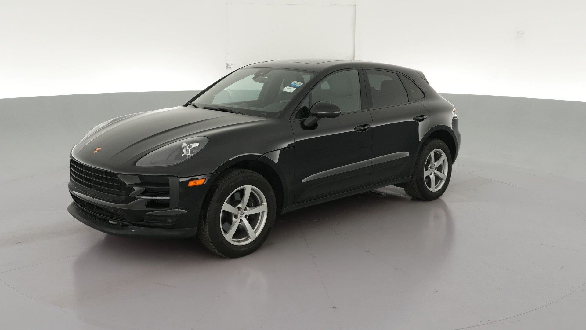 2020 Porsche Macan vehicle photo