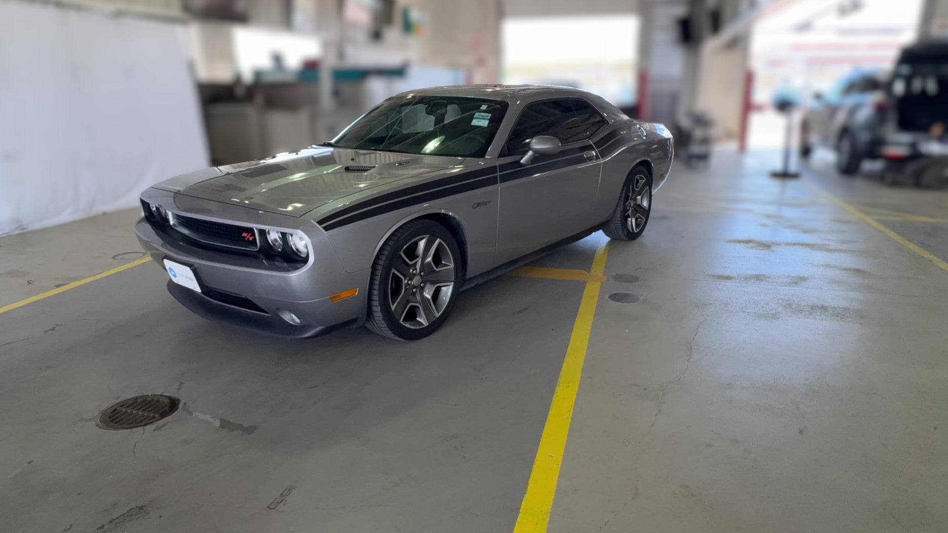 2014 Dodge Challenger vehicle photo