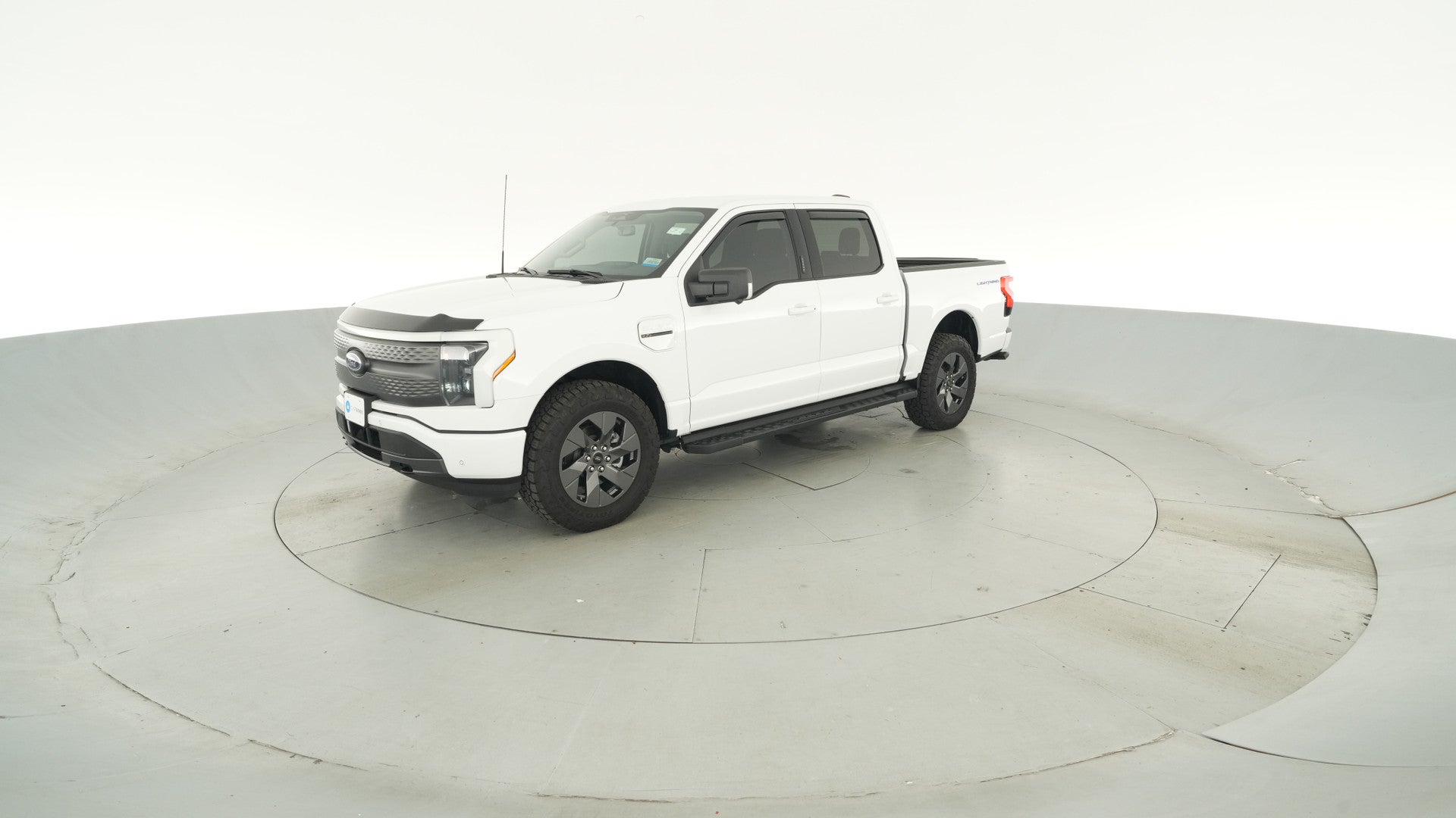 2023 Ford F150 Lightning vehicle photo