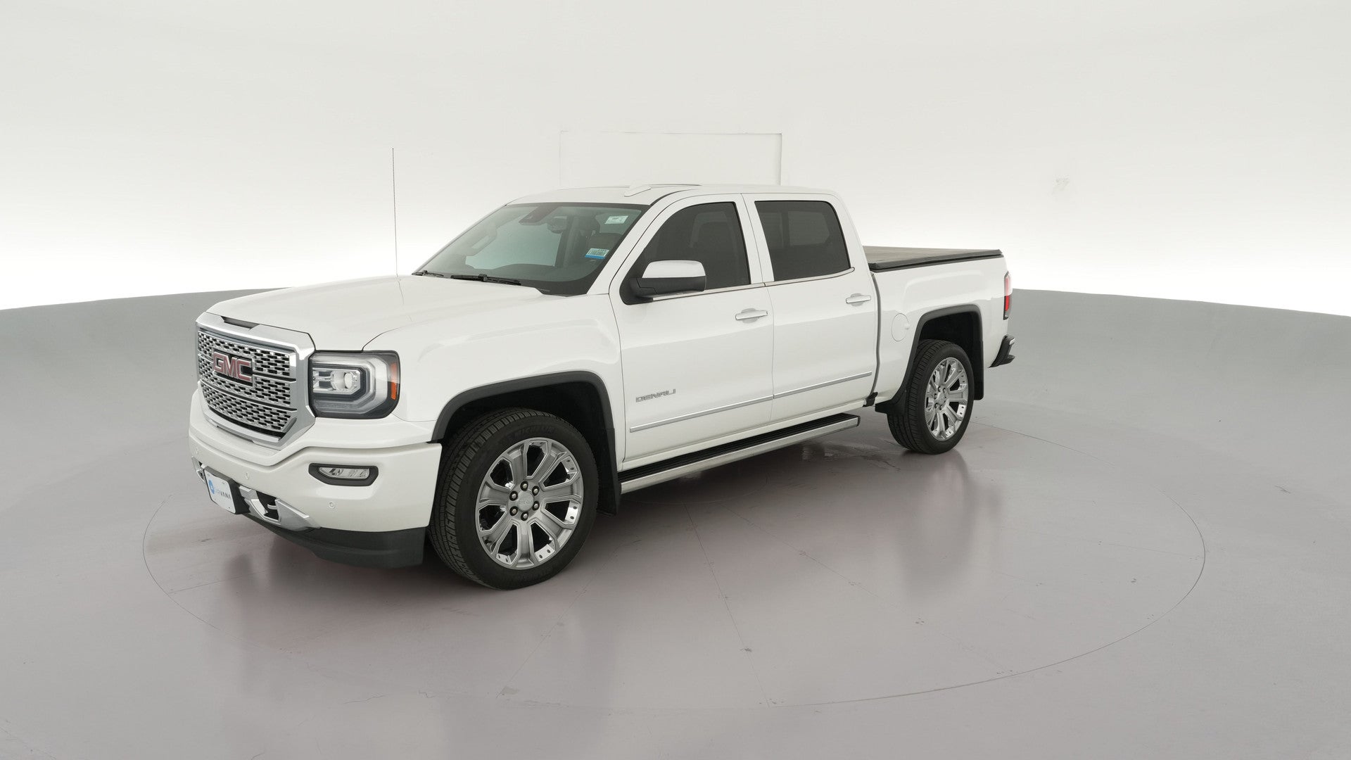 2018 GMC Sierra 1500 Crew Cab vehicle photo