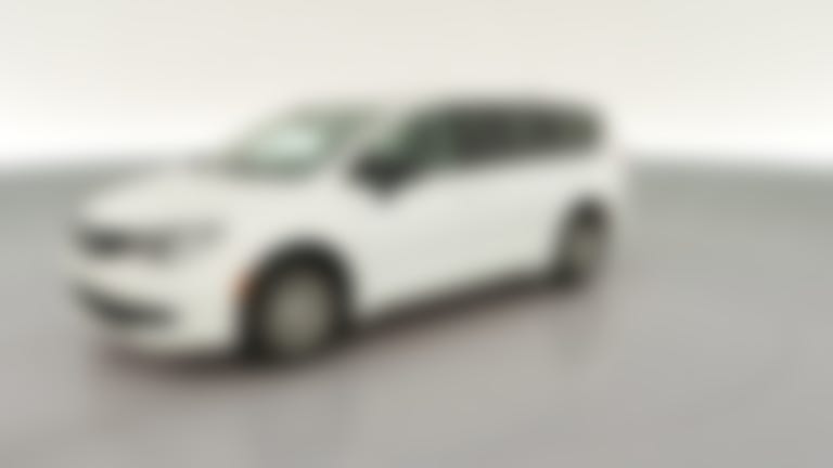2024 Chrysler Voyager vehicle photo