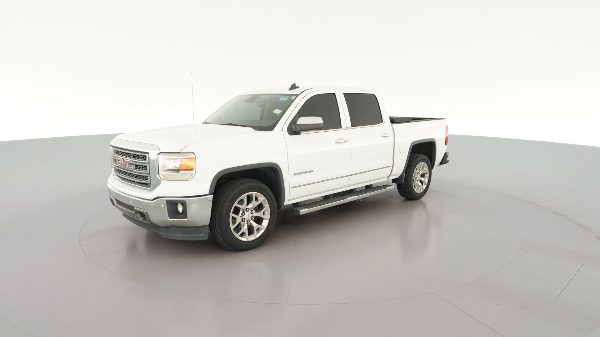 2015 GMC Sierra 1500 Crew Cab vehicle photo