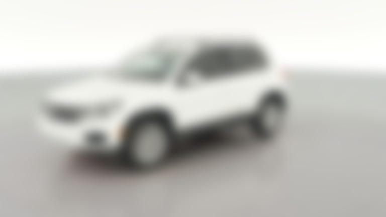 2017 Volkswagen Tiguan Limited vehicle photo