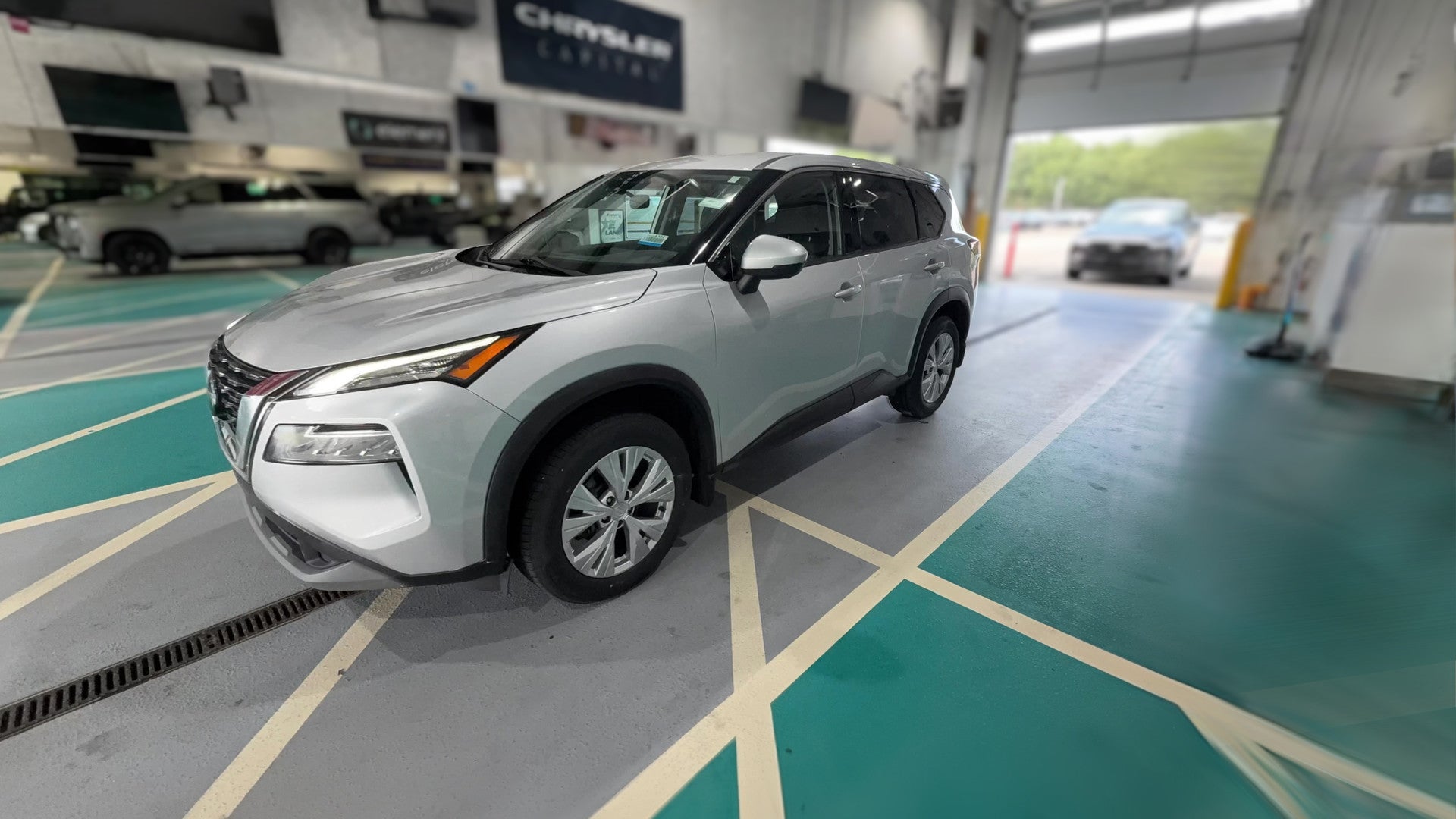 2021 Nissan Rogue vehicle photo