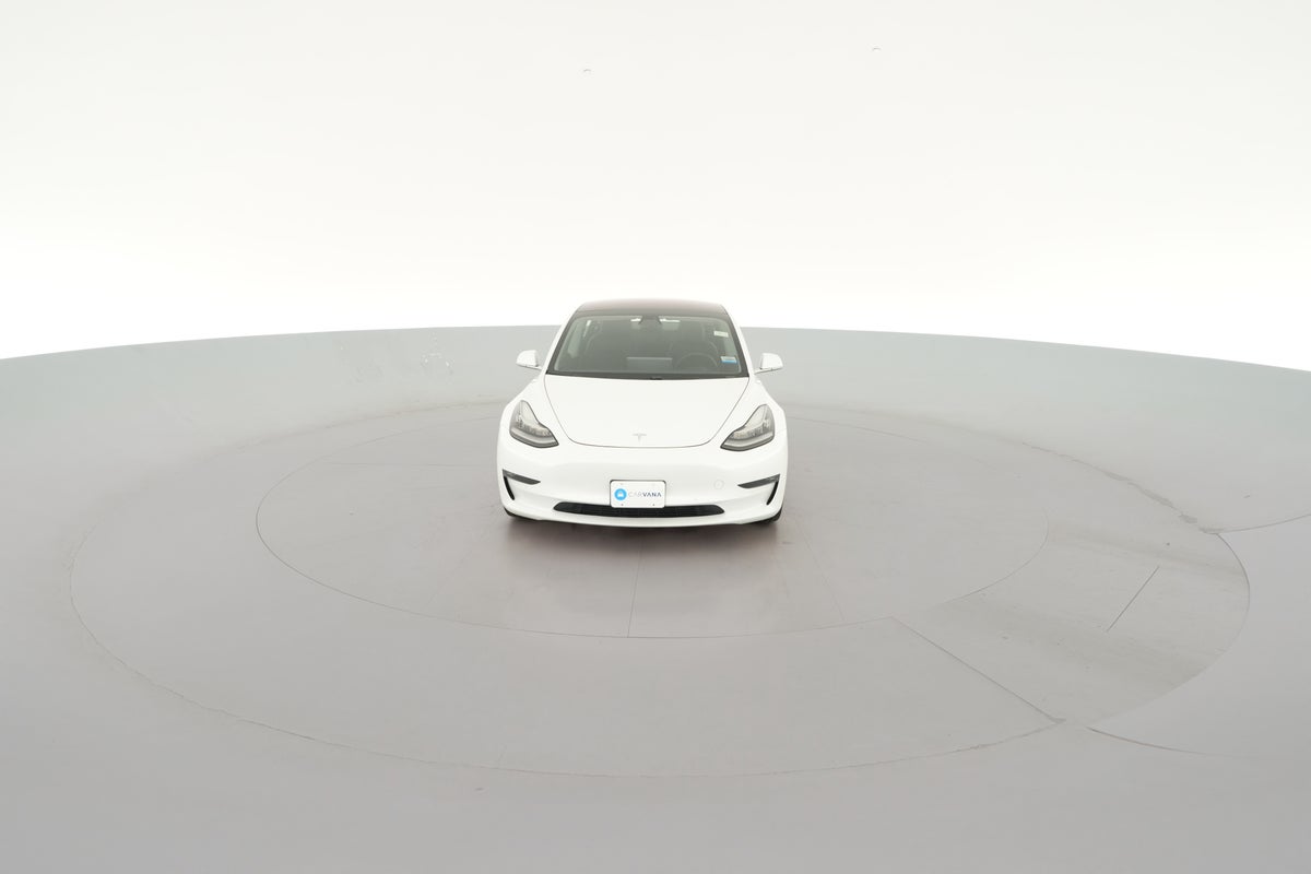 2018 Tesla Model 3 Long Range Rear-Wheel Drive in White — 360° view 1