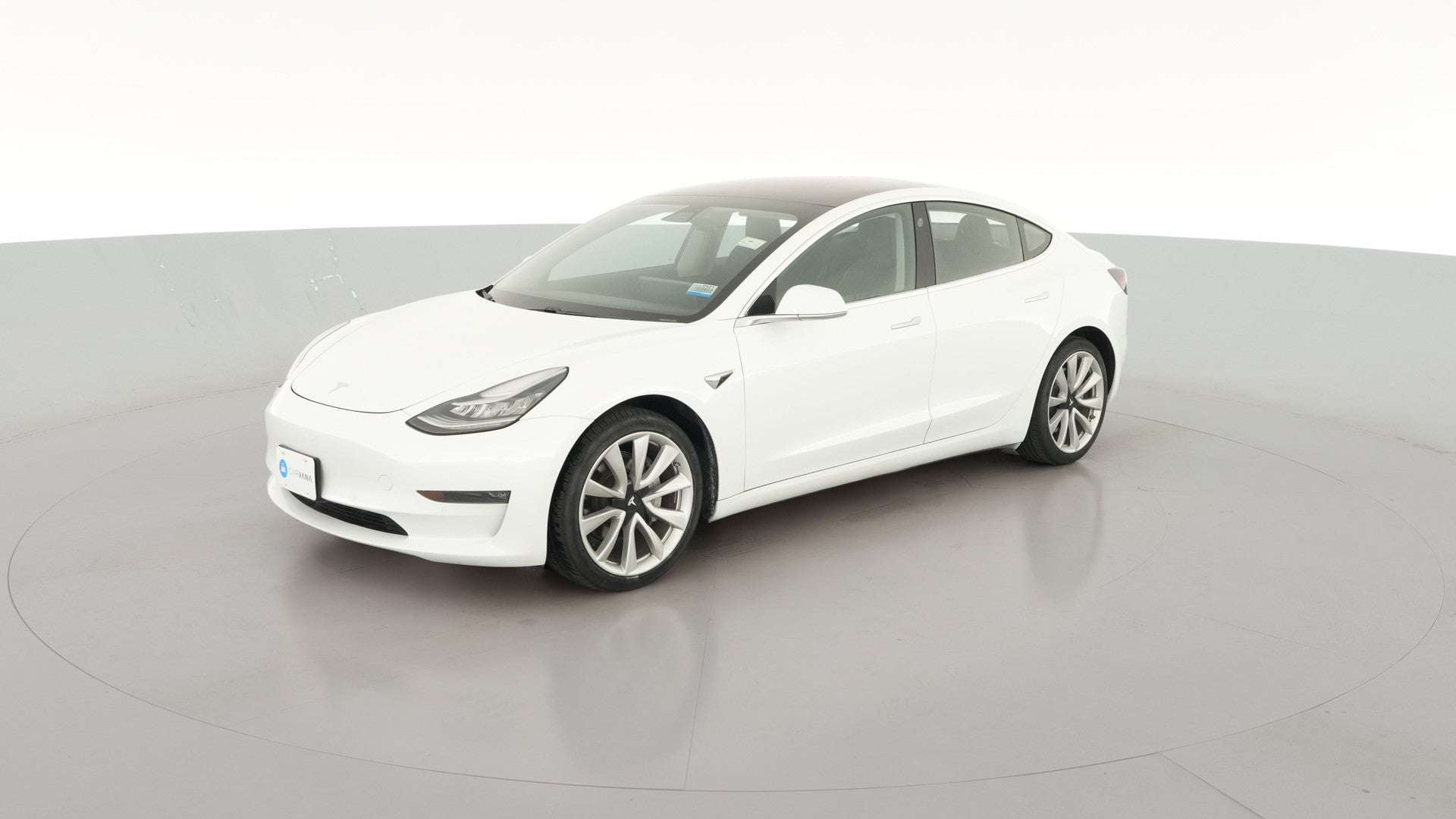 2018 Tesla Model 3 vehicle photo