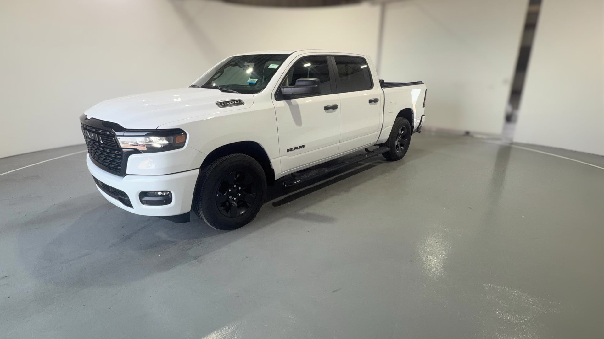2025 Ram 1500 Crew Cab vehicle photo