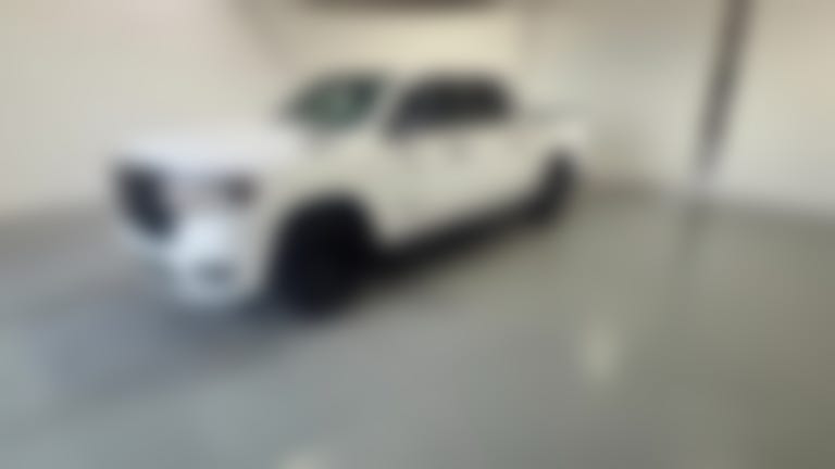 2025 Ram 1500 Crew Cab vehicle photo