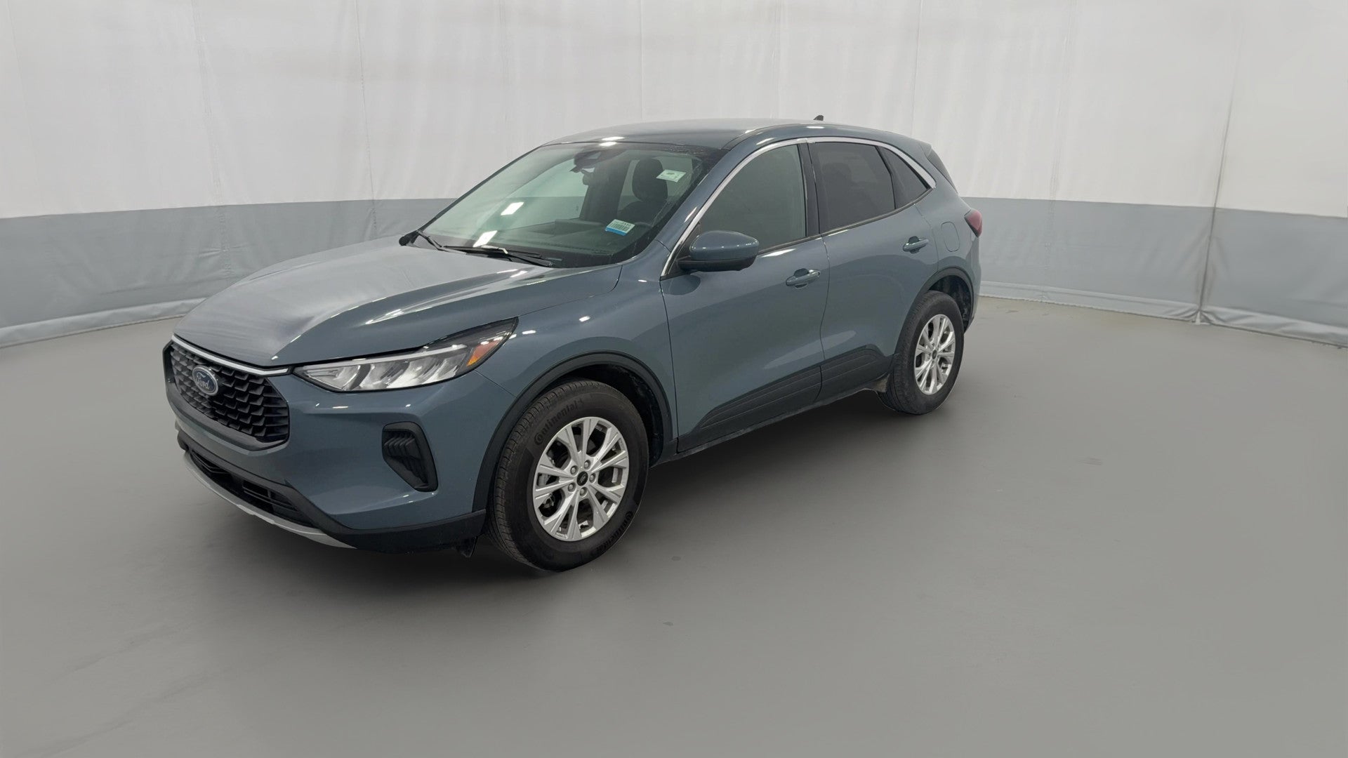 2023 Ford Escape vehicle photo