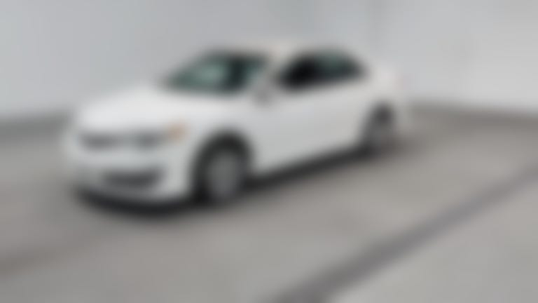 2014 Toyota Camry vehicle photo