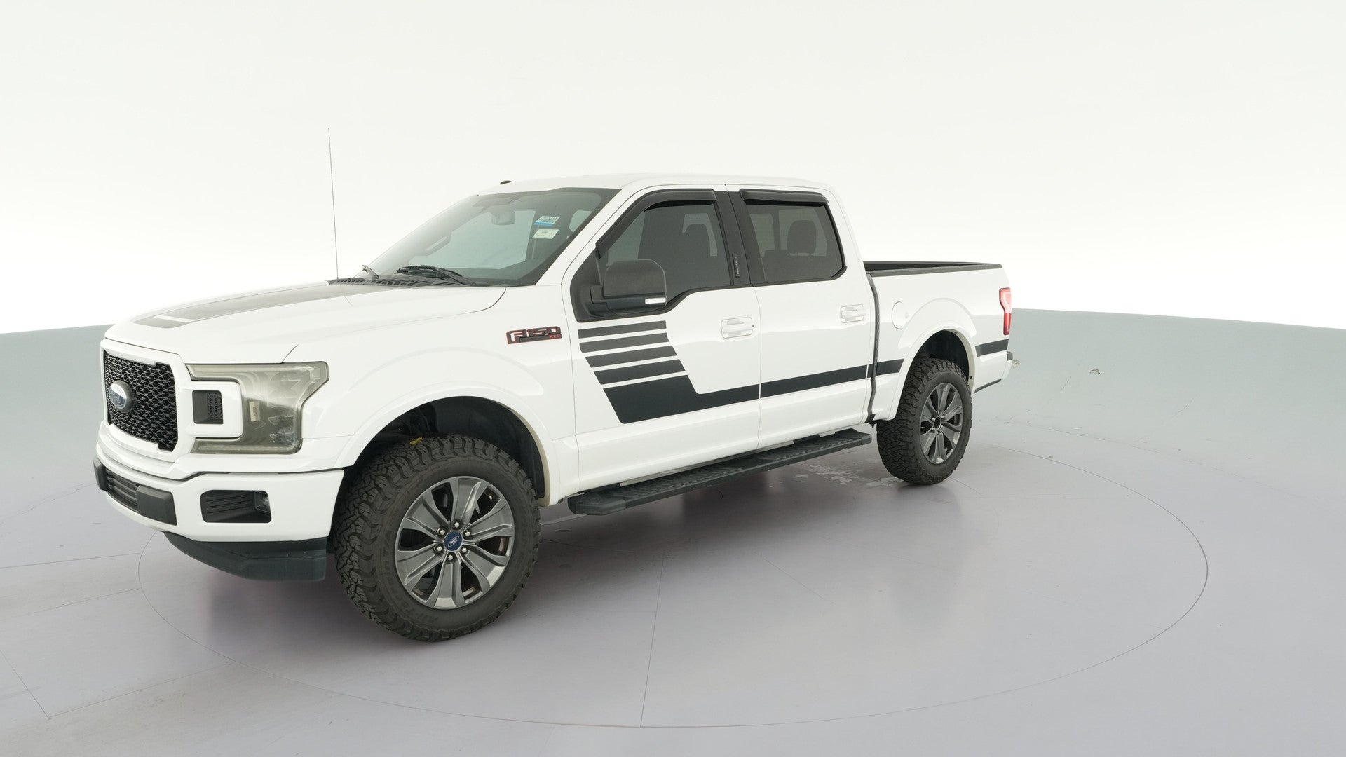 2018 Ford F150 SuperCrew Cab vehicle photo