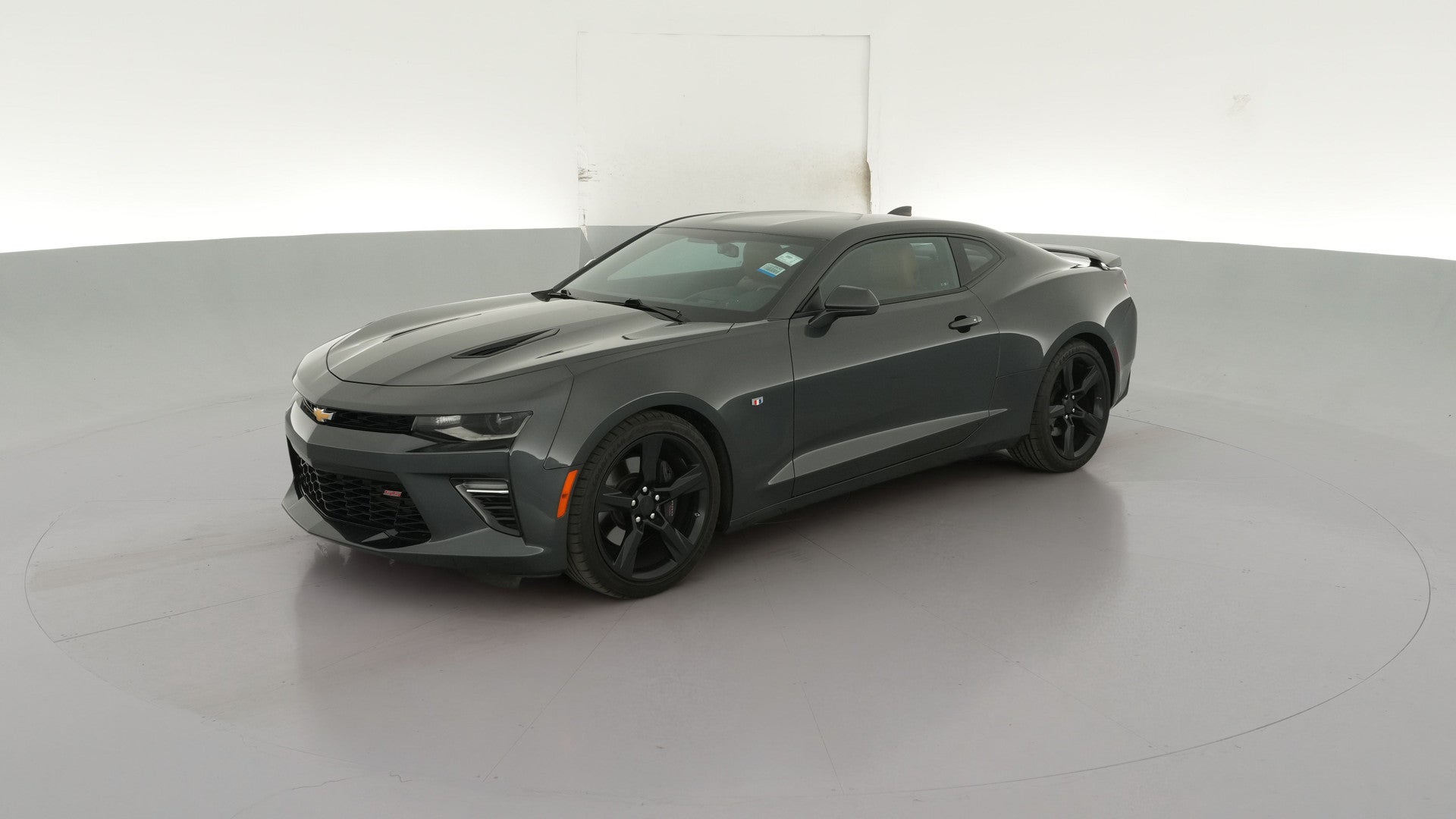 2018 Chevrolet Camaro vehicle photo