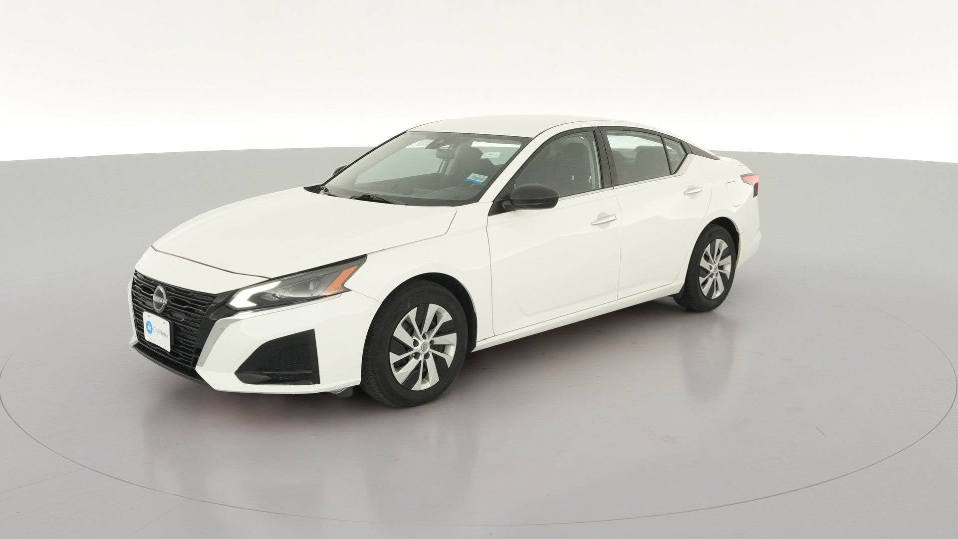 2024 Nissan Altima vehicle photo