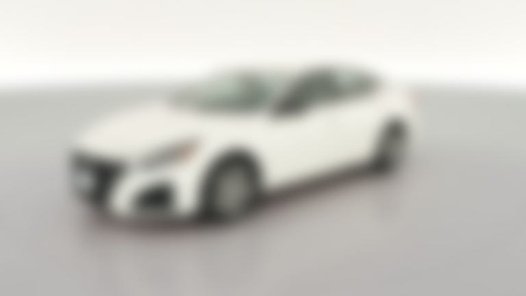 2024 Nissan Altima vehicle photo