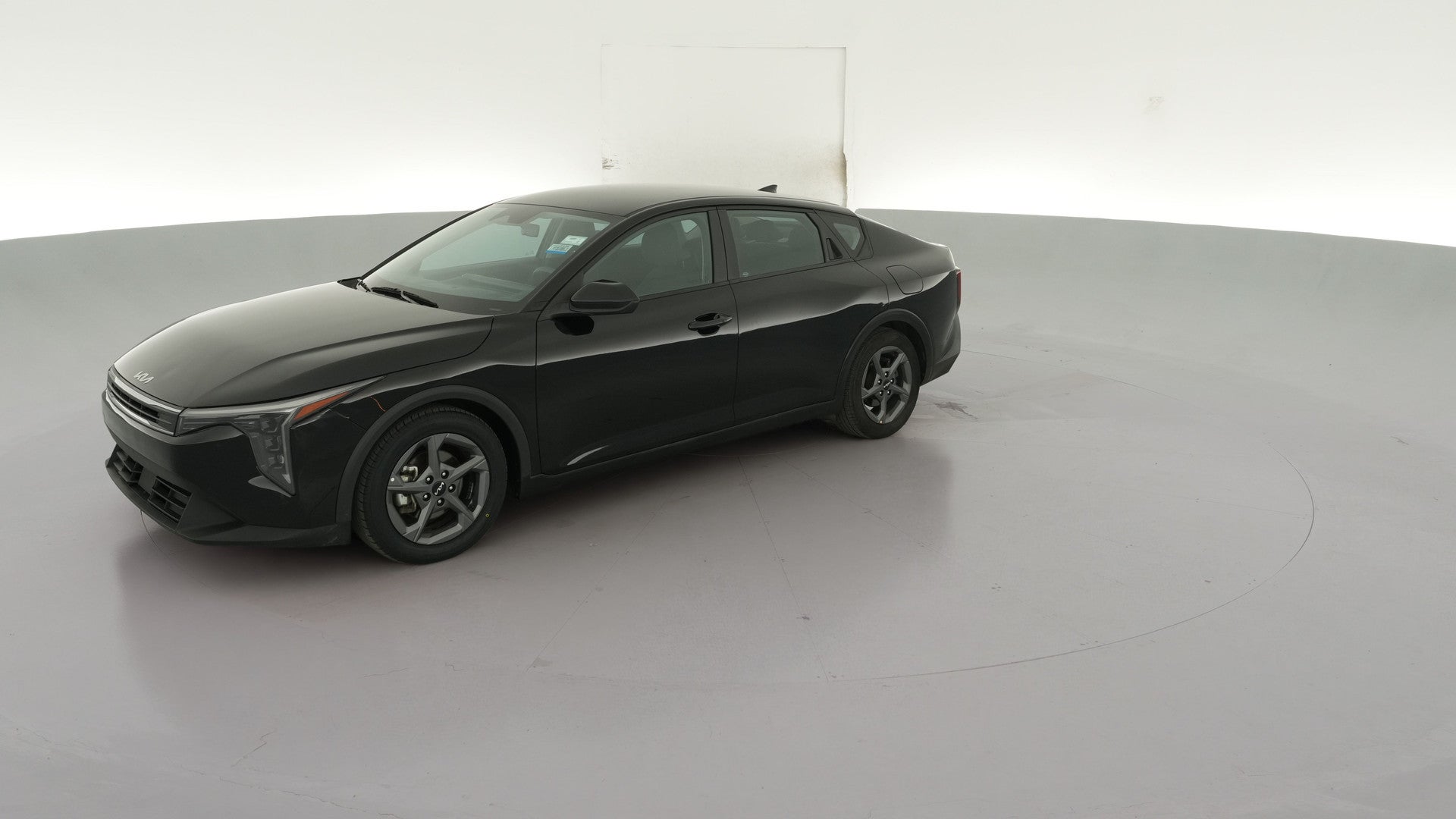 2025 Kia K4 vehicle photo