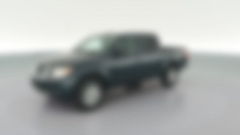 2016 Nissan Frontier Crew Cab vehicle photo