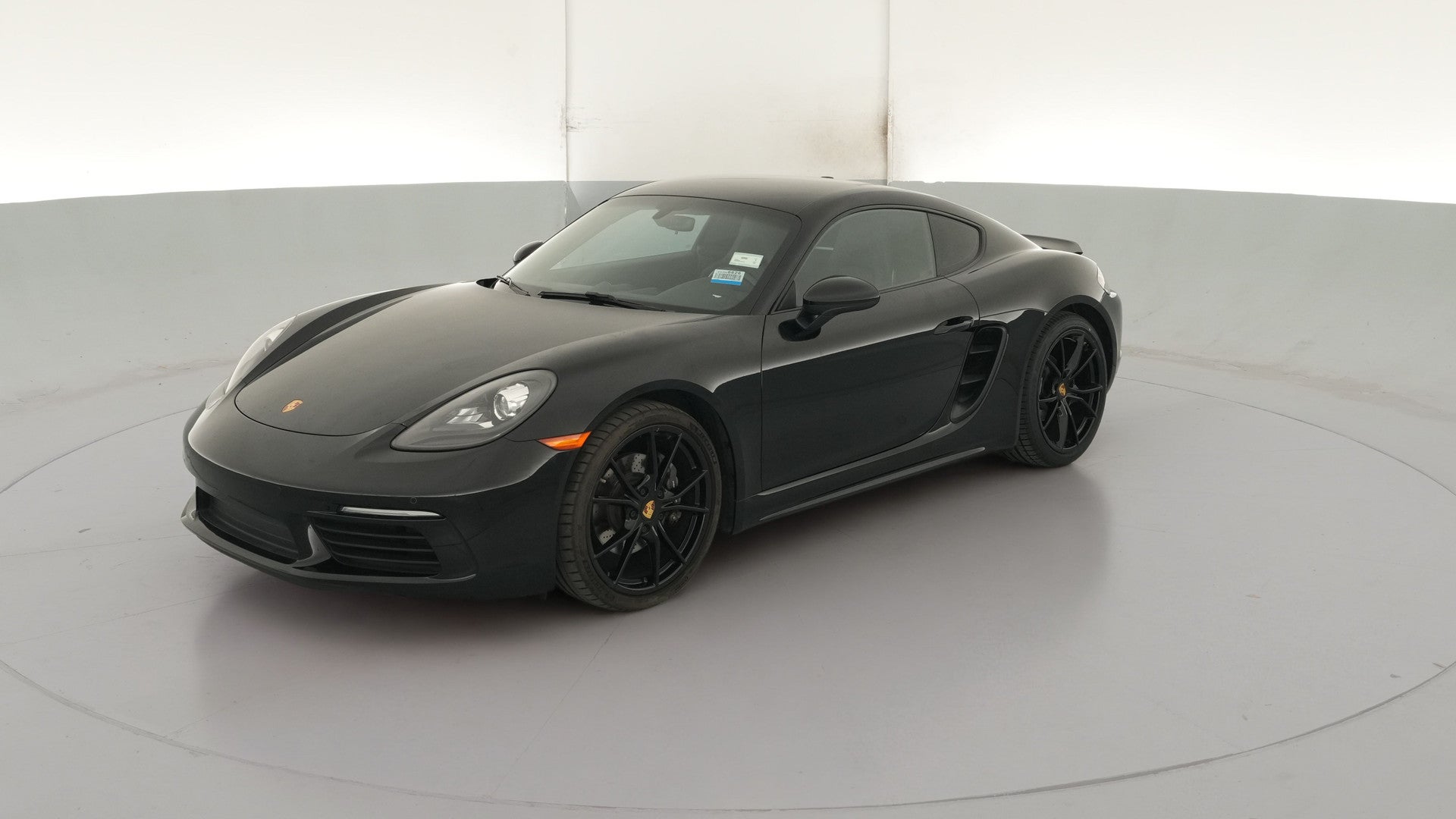 2019 Porsche 718 Cayman vehicle photo