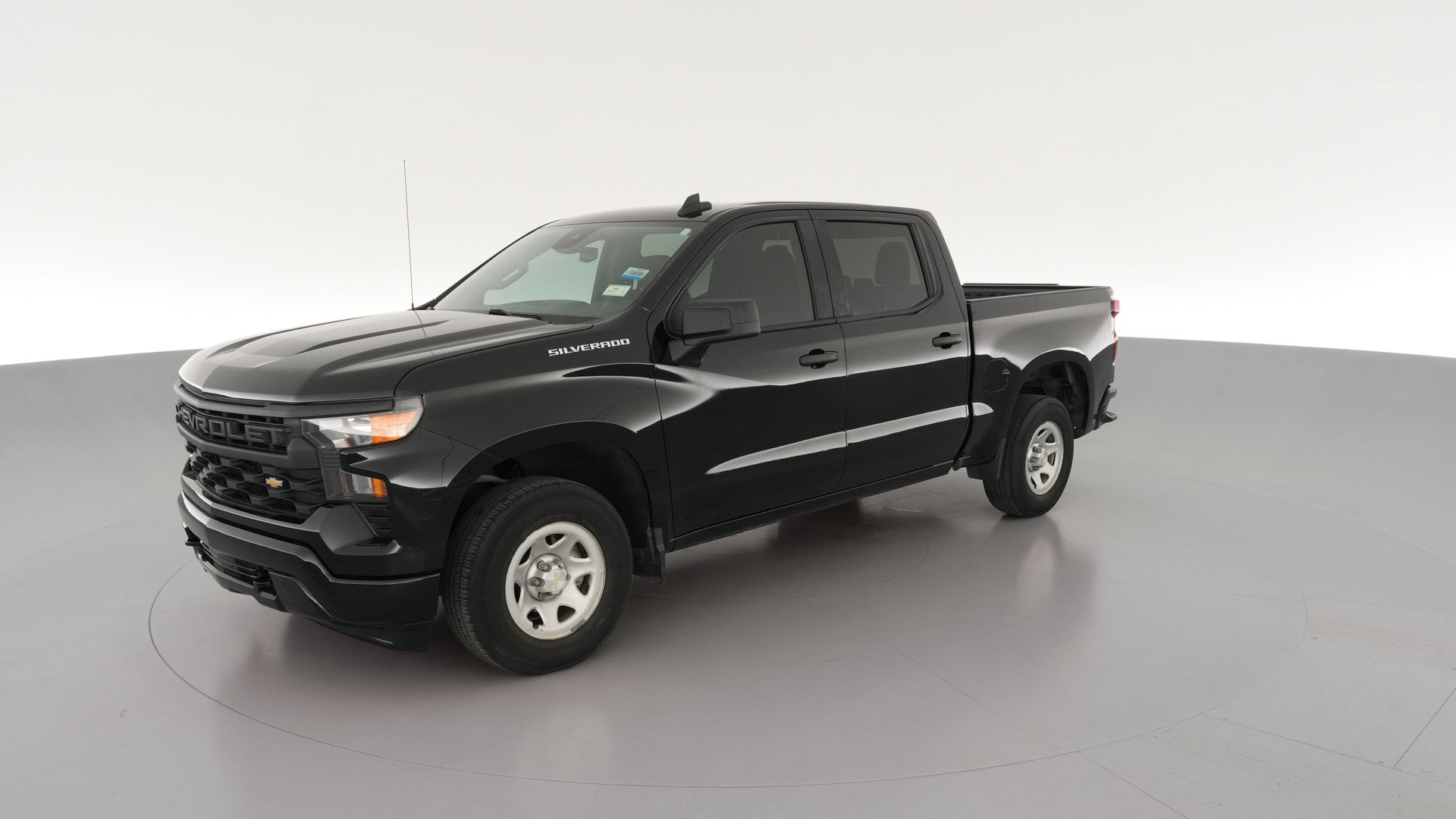 2022 Chevrolet Silverado 1500 Crew Cab vehicle photo