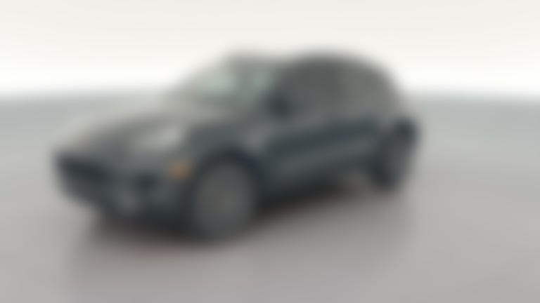 2018 Porsche Macan vehicle photo