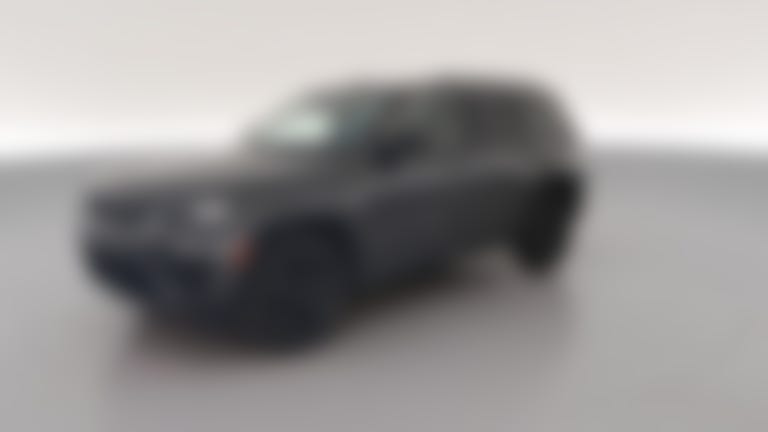 2023 Jeep Grand Cherokee vehicle photo