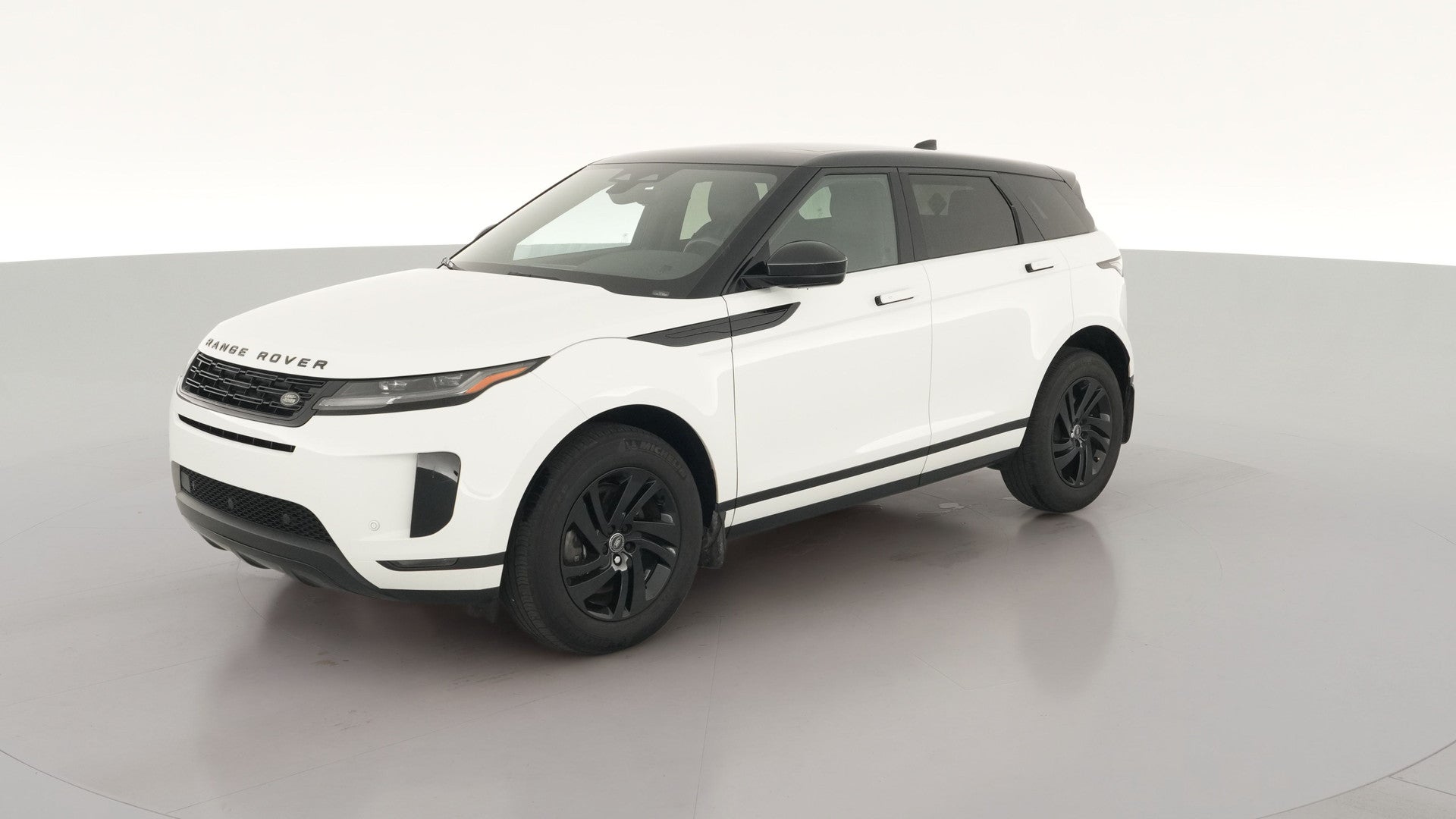 2024 Land Rover Range Rover Evoque vehicle photo