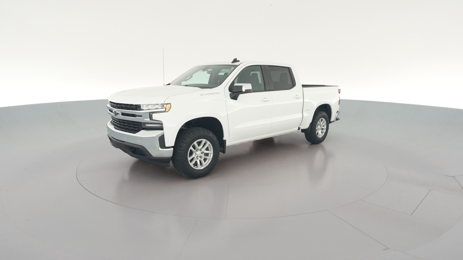 2019 Chevrolet Silverado 1500 Crew Cab vehicle photo