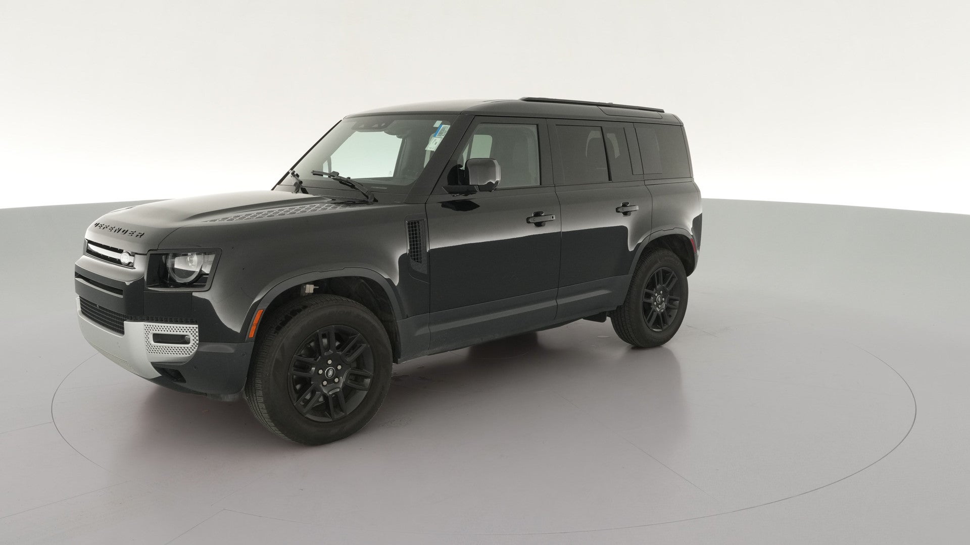2025 Land Rover Defender 110 vehicle photo