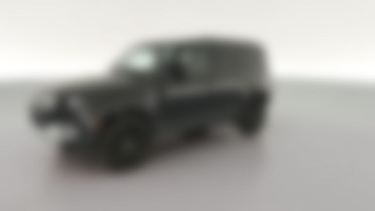 2025 Land Rover Defender 110 vehicle photo