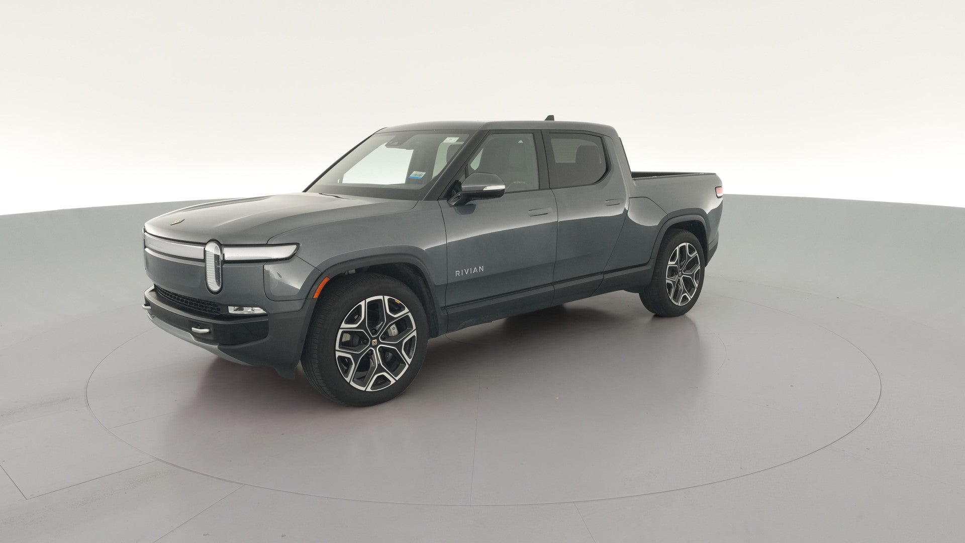 2023 Rivian R1T vehicle photo
