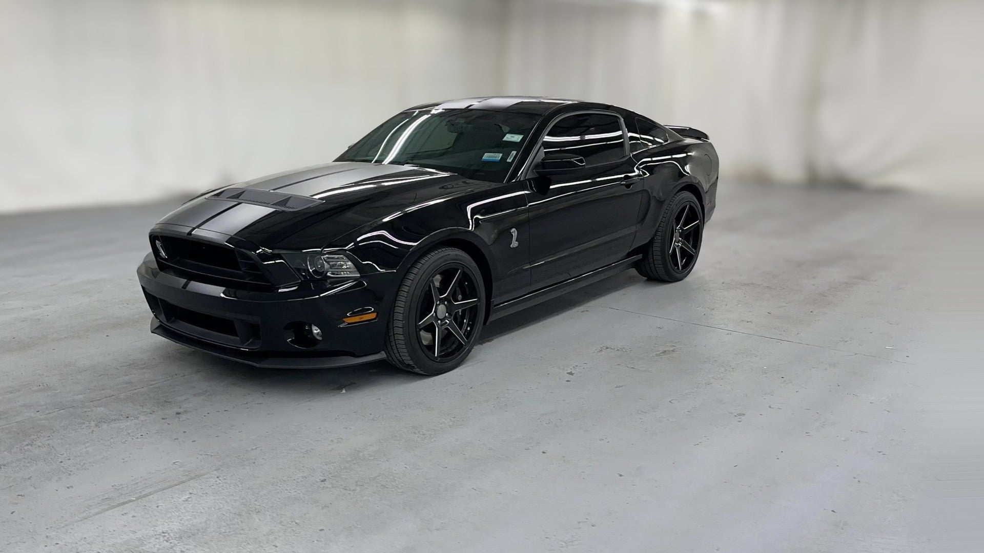 2014 Ford Mustang vehicle photo