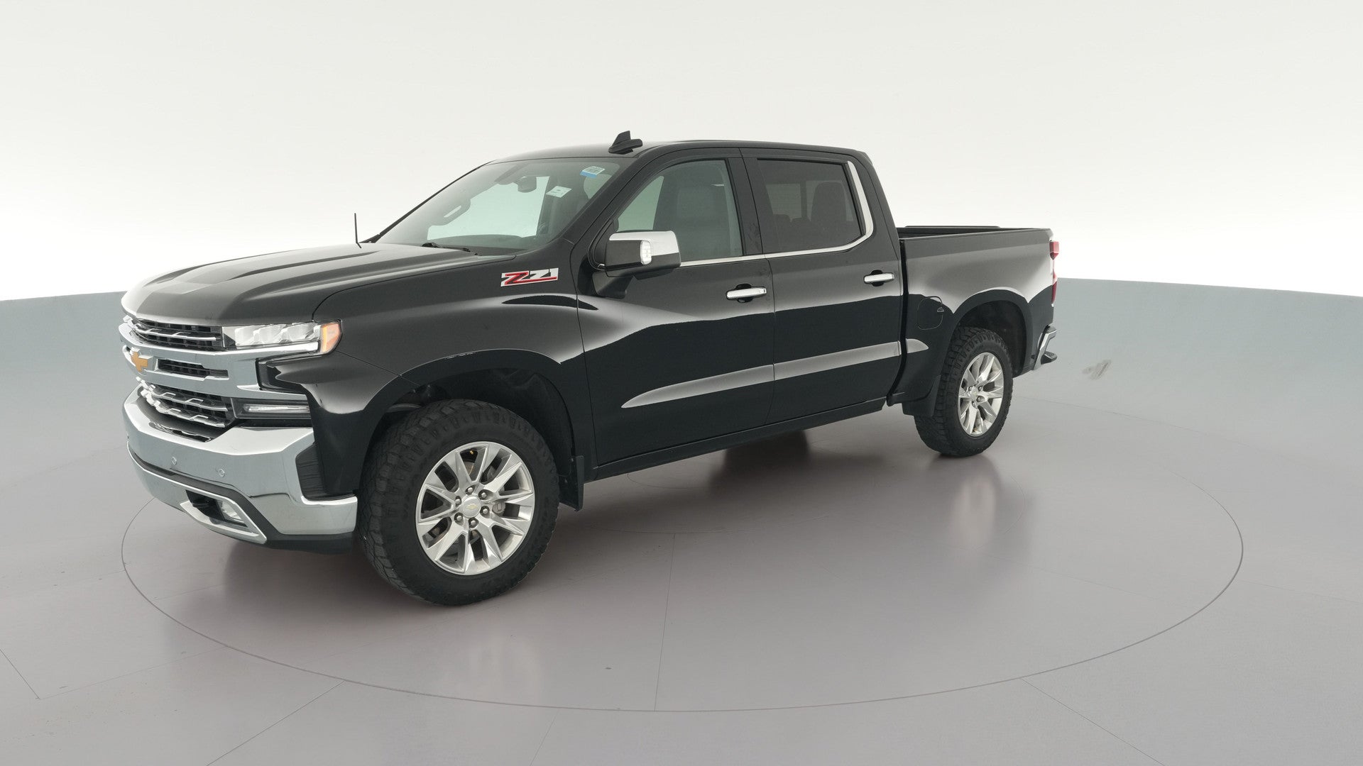 2022 Chevrolet Silverado 1500 Limited Crew Cab vehicle photo