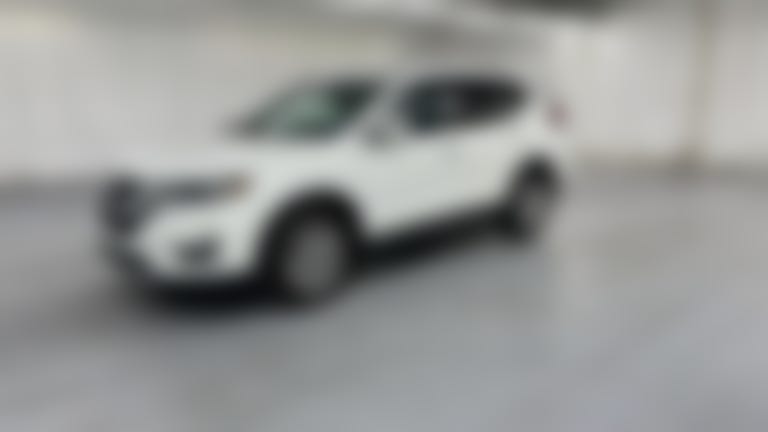 2019 Nissan Rogue vehicle photo