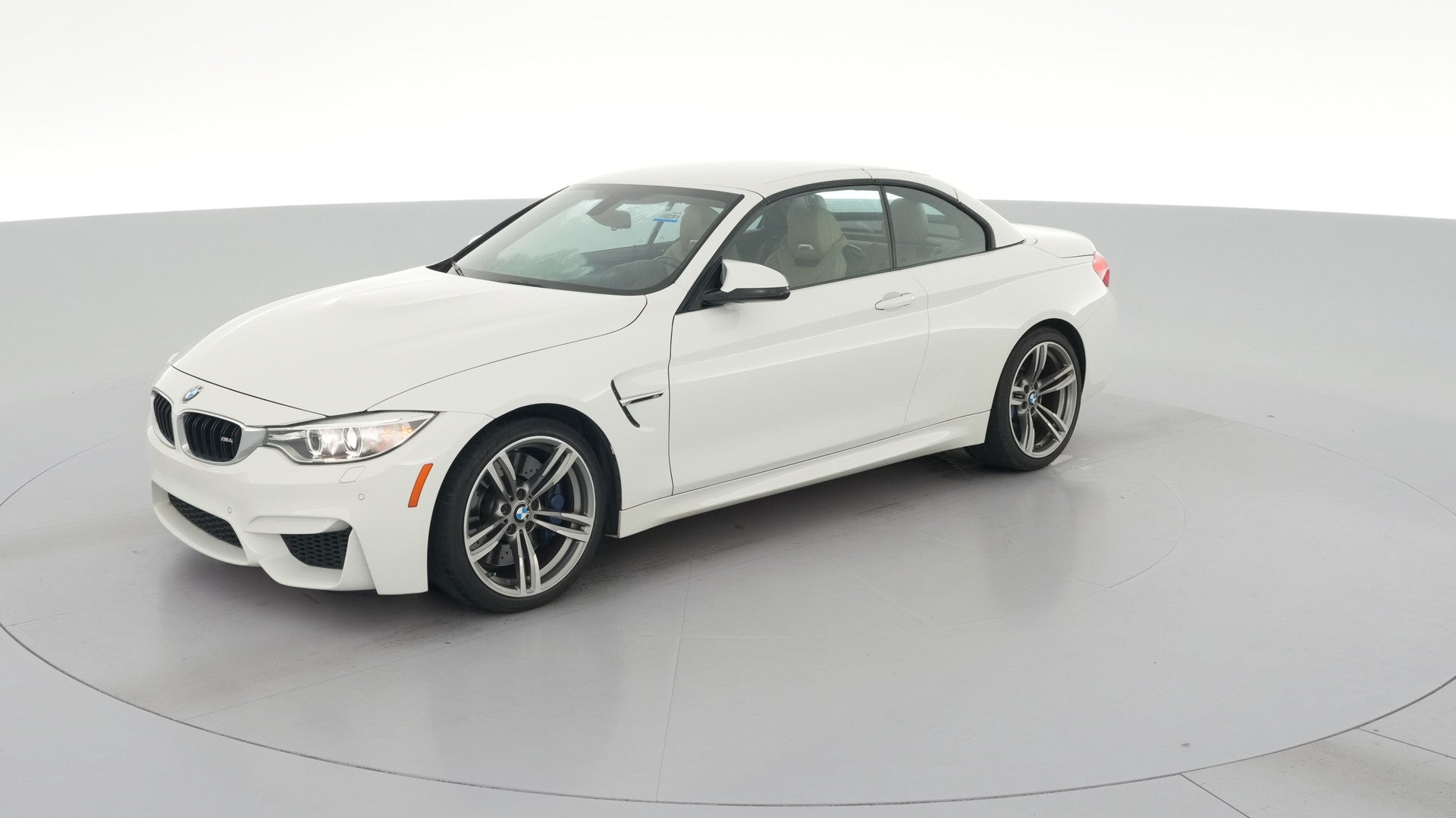 2016 BMW M4 vehicle photo